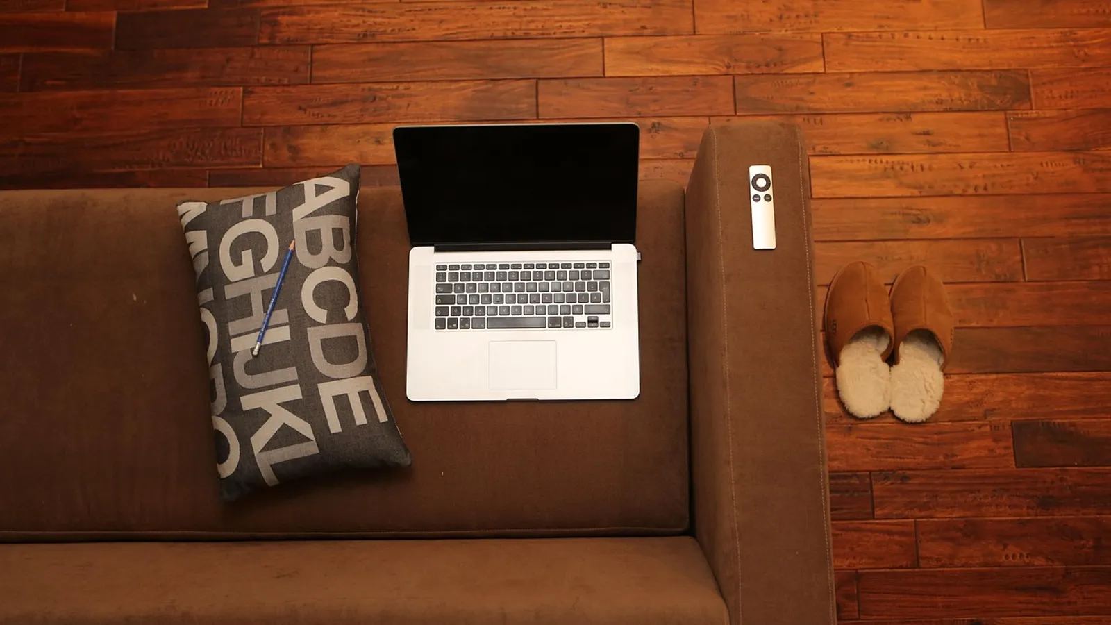 Share Streaming and Accounts Safely