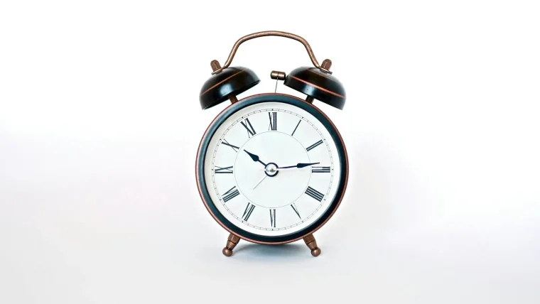 7 Urgency Tricks Scammers Use on You